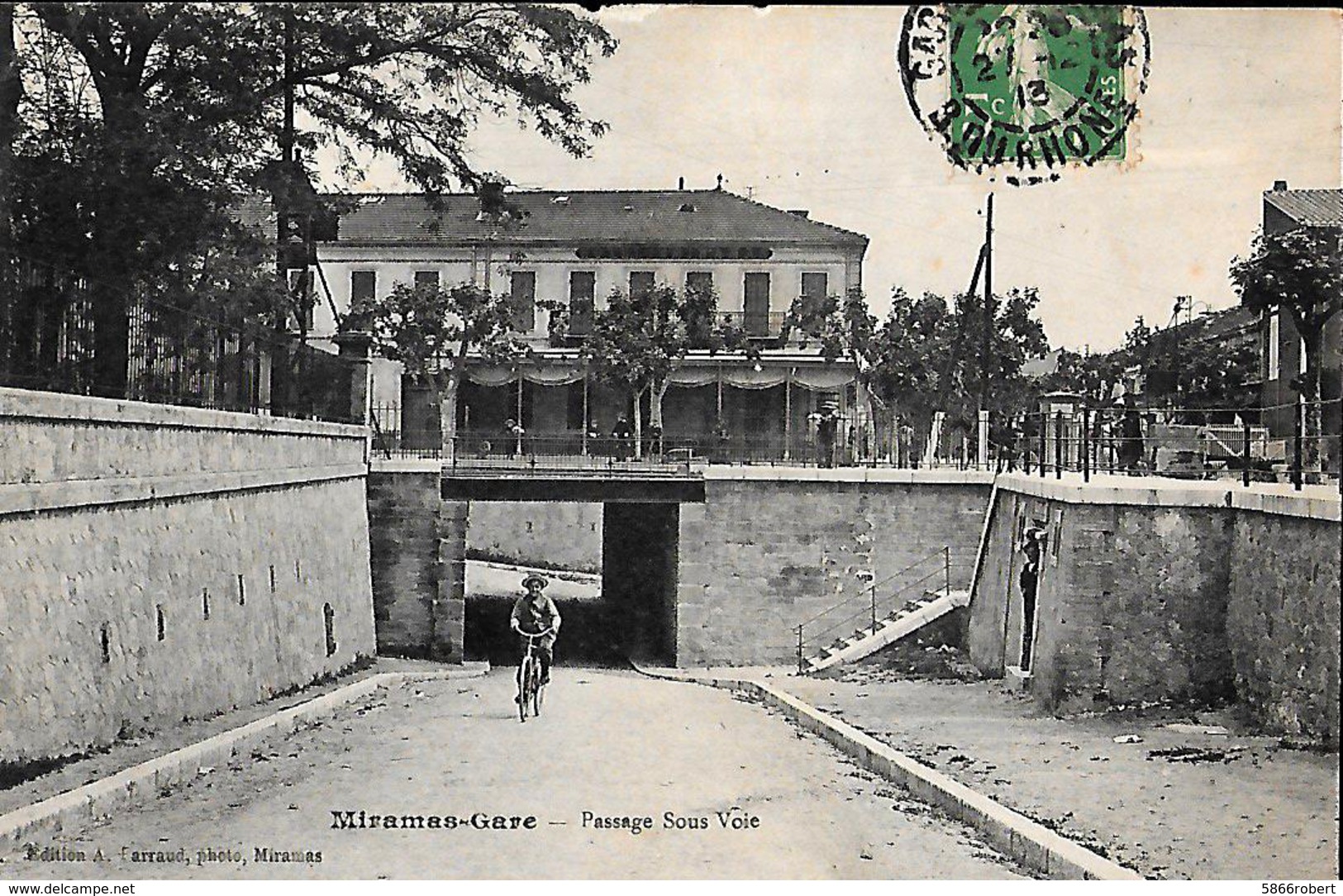 CARTE POSTALE ORIGINALE ANCIENNE : MIRAMAS GARE LE PASSAGE SOUS VOIE  ANIMEE  BOUCHES DU RHONE (13) - Gares - Sans Trains