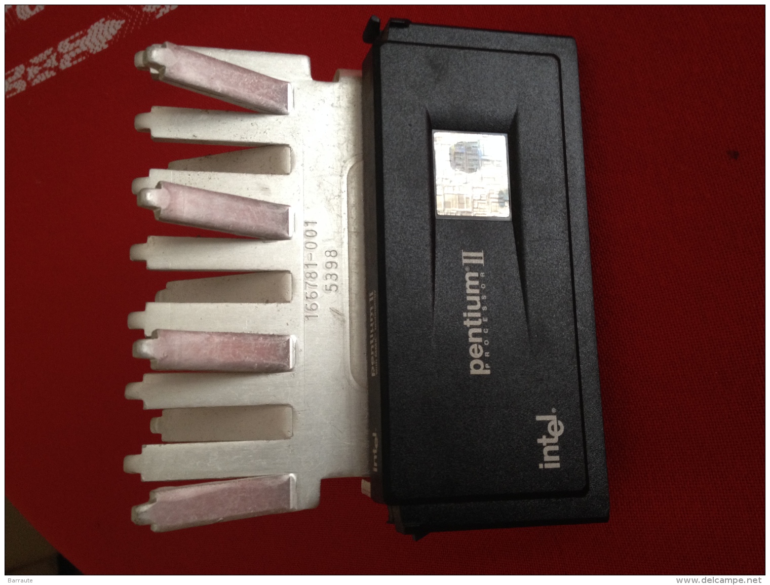 PENTHIUM II   With MMX SL 2U3  80523PY350512PE Avec Gros Radiateur ALU . - Integrated Circuits