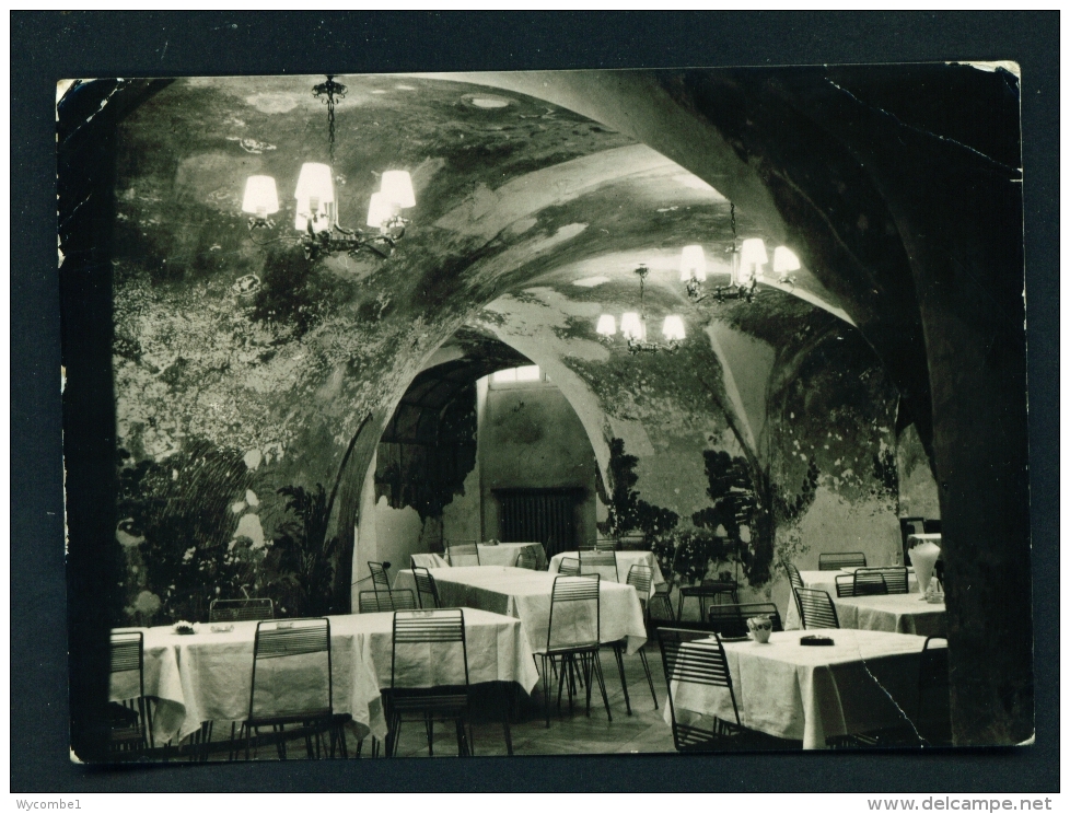 POLAND  -  Jablonna  Diplomatic Club Dining Room  Used Postcard - Poland