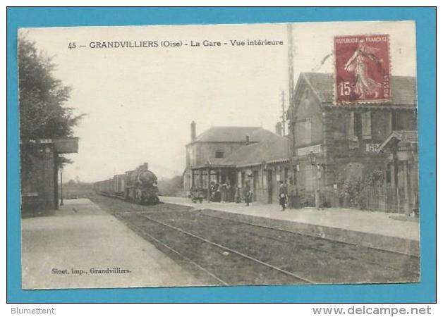 CPA  45 - Chemin De Fer Arrivée Du Train En Gare De GRANDVILLIERS 60 - Grandvilliers