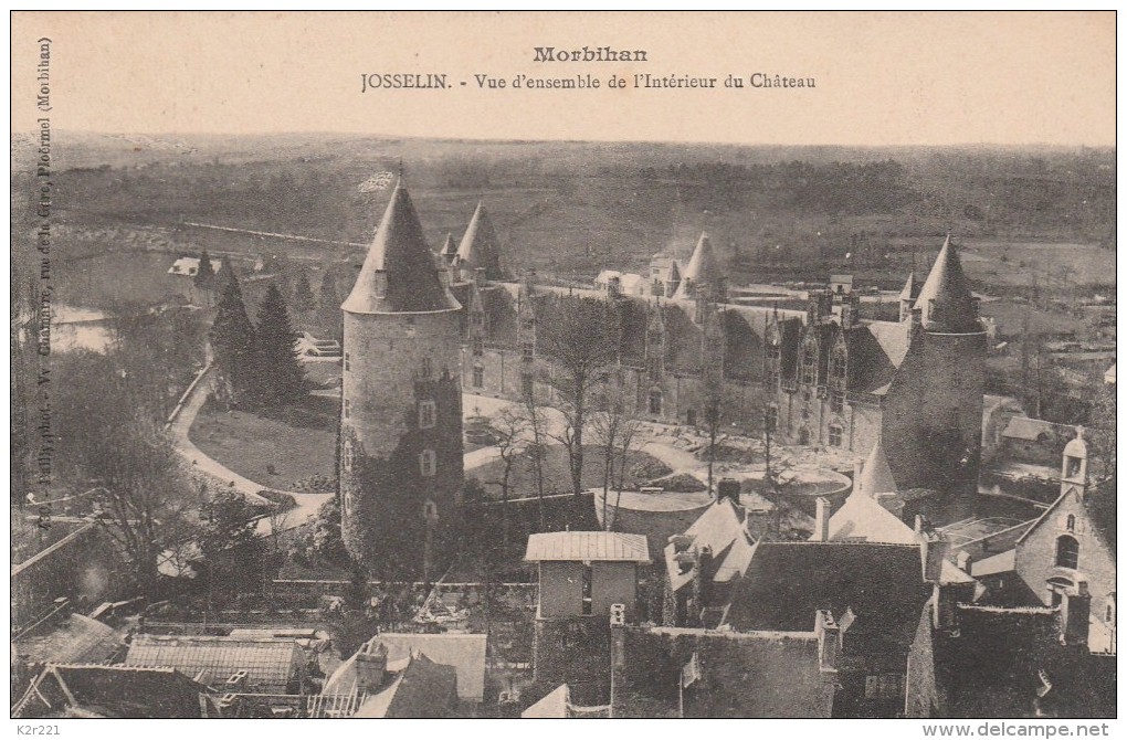 JOSSELIN VUE D ENSEMBLE DE L INTERIEUR DU CHATEAU - Josselin