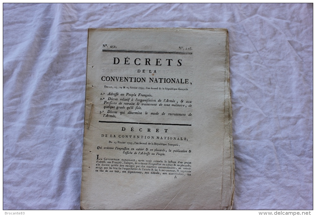 DECRET DE LA CONVENTION NATIONALE RELATIF A L ORGANISATION DE L ARMEE - Décrets & Lois