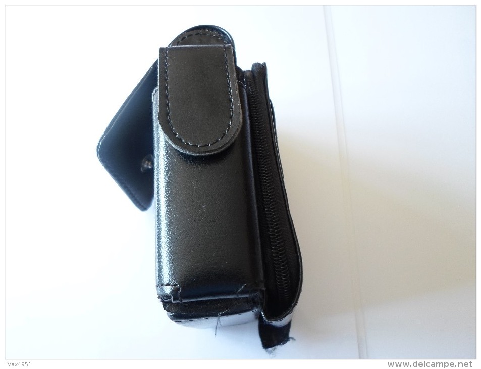 ETUI CUIR NOIR MATKCAU  POUR PAQUET DE CIGARETTES  ATTACHABLE CEINTURE   ****    A   SAIISR **** - Etuis à Cigarettes Vides