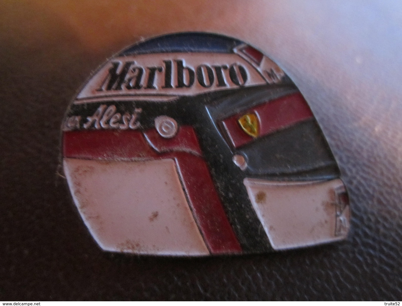 Pin´s Auto Moto Casque F1 Formule 1 Alesi Marlboro Ferrari - Autorennen - F1