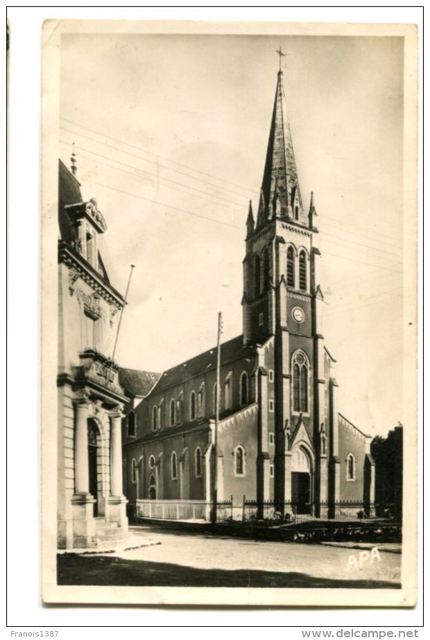 Ref 199 - SAINT-PALAIS - église Sainte-Madeleine Et Postes - Saint Palais