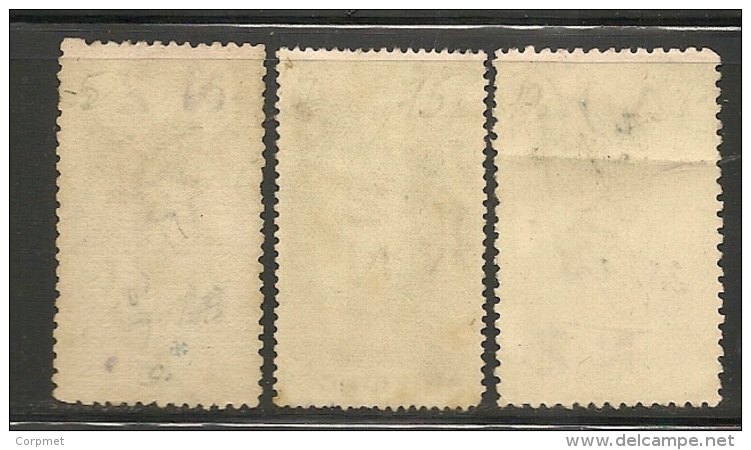 NEW ZEALAND - 1882-1914 Timbres Fiscaux-Postaux - Yvert # 5-7-13 USED (# 13 Light Fold- See Scan 2) - Fiscaux-postaux