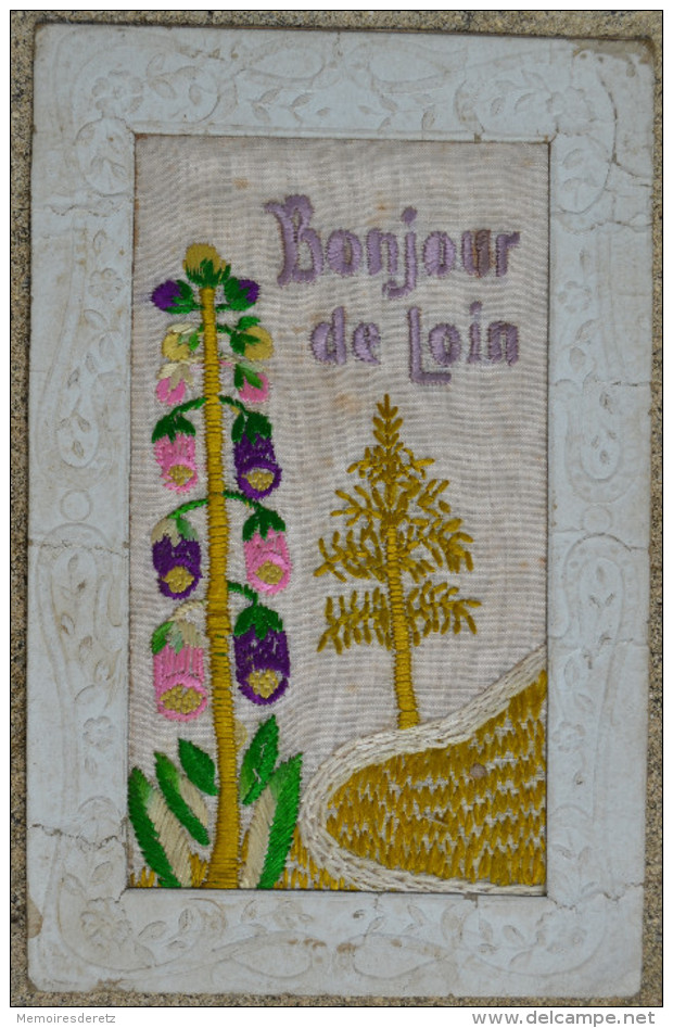 CPA Carte Brodée BONJOUR DE LOIN - Sapin Fleurs - 1916 - Brodées