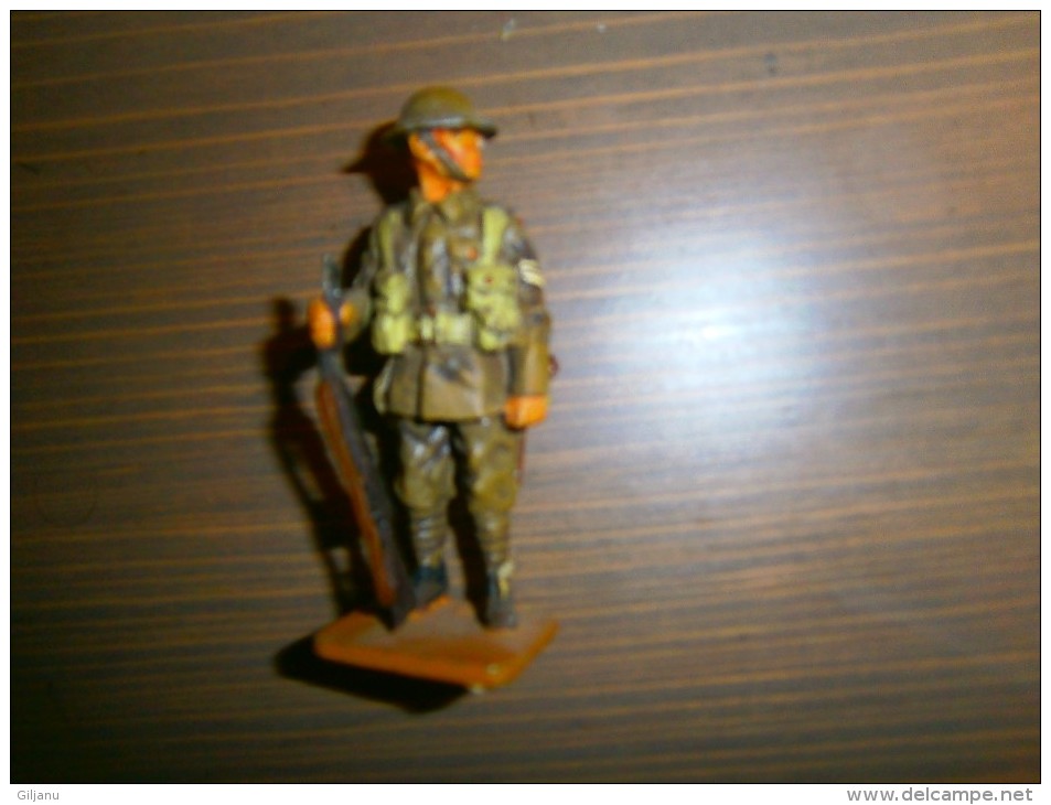 SOLDAT DE PLOMB - Figurines