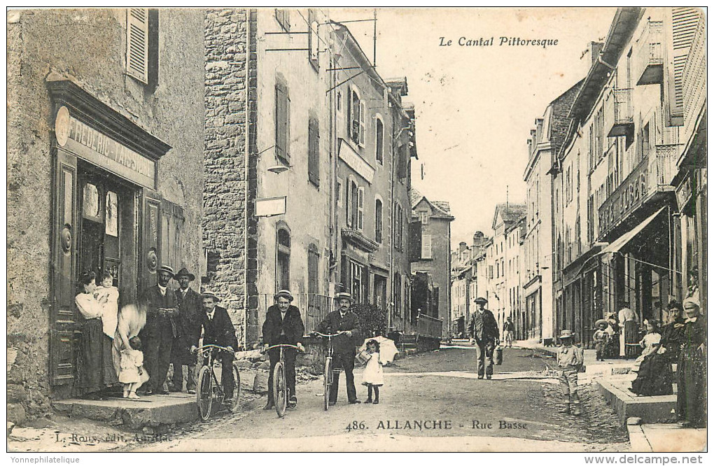 15 - CANTAL - Allanche - Rue Basse - Allanche