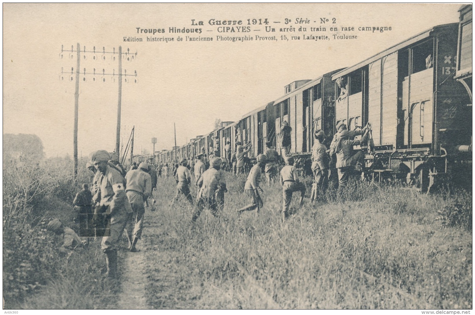 CPA MILITARIA WW1 1914-18 14-18 La Guerre 1914 Troupes Hindoues Cipayes Arrêt Du Train En Rase Campagne Carte Censurée - Guerre 1914-18
