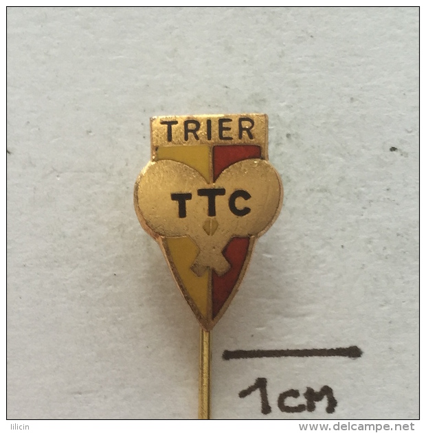 Badge / Pin ZN001915 - Table Tennis (Ping Pong) Germany (Deutschland) TTC Gelb-Rot Trier - Table Tennis