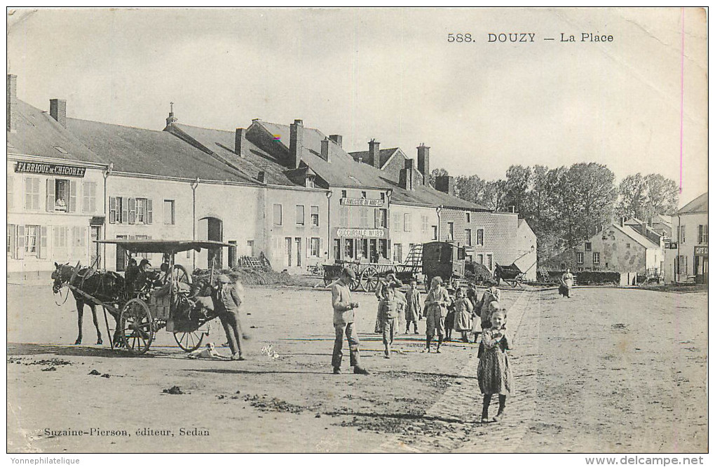 08 - ARDENNES - Douzy - Place - Autres & Non Classés