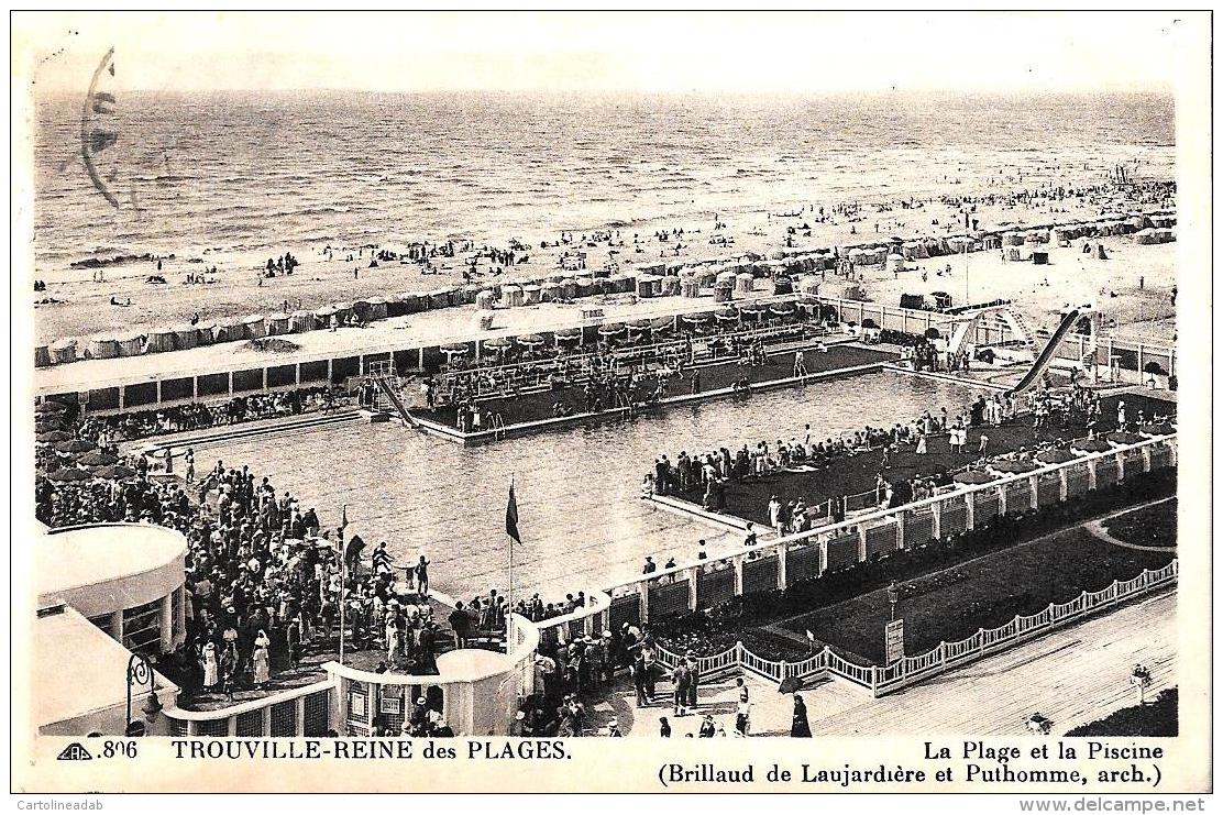 [DC2926] CPA - FRANCIA - TROUVILLE REINE DES PLAGES - LA PLAGE ET LA PISCINE - Viaggiata 1937 - Old Postcard - Trouville