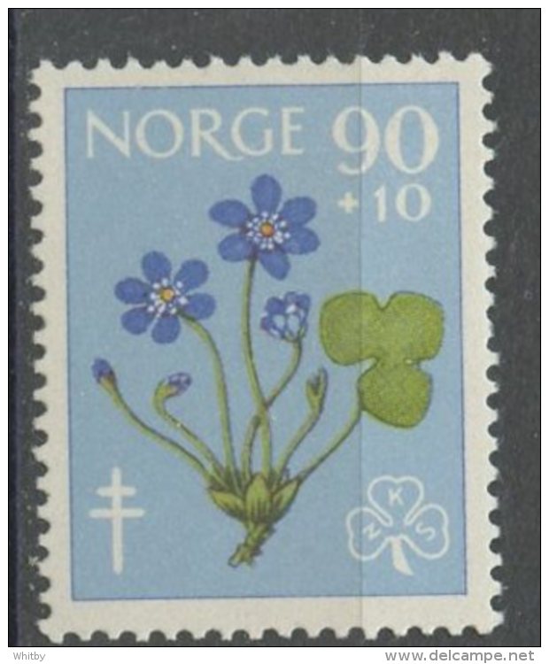 Norway 1960 90+10o  Hepatica. Issue #B63  MNH - Ongebruikt