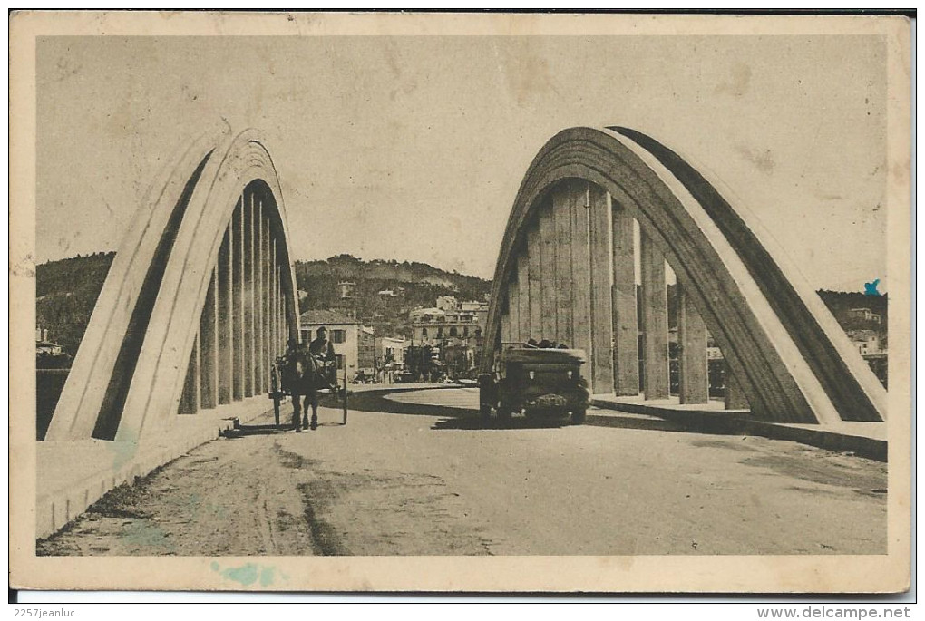 CP - 83 - Sainte Maxime Sur Mer Le Nouveau Pont  Voir Au Dos Oblit Et Timbres - Saint-Maximin-la-Sainte-Baume