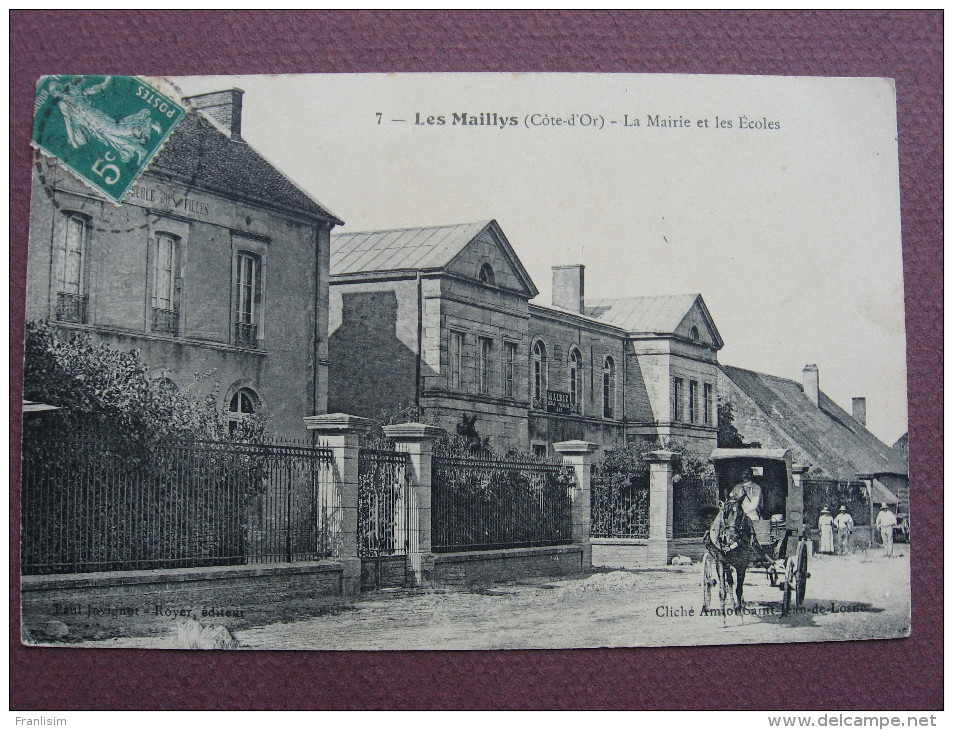 CPA 21 LES MAILLYS La Mairie Et Les Ecoles RARE ANIMATION ATTELAGE EN GROS PLAN 1916 Canton AUXONNE - Autres & Non Classés