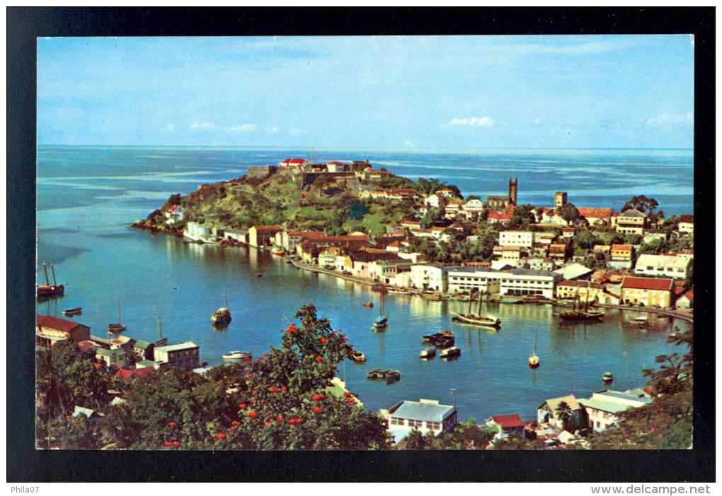 The Caribbean The Harbor Of St. George's, Grenada / Postcard Not Circulated, 2 Scans - Grenada