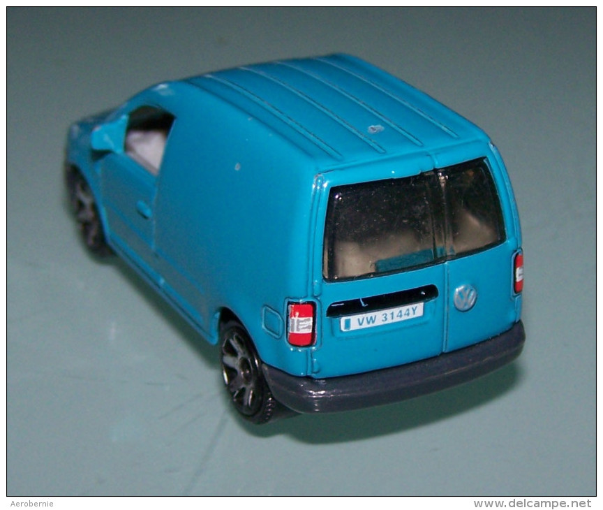 Volkswagen Caddy  (Mattel 2007 - Licensed By Volkswagen) 1:62 - Matchbox (Mattel)