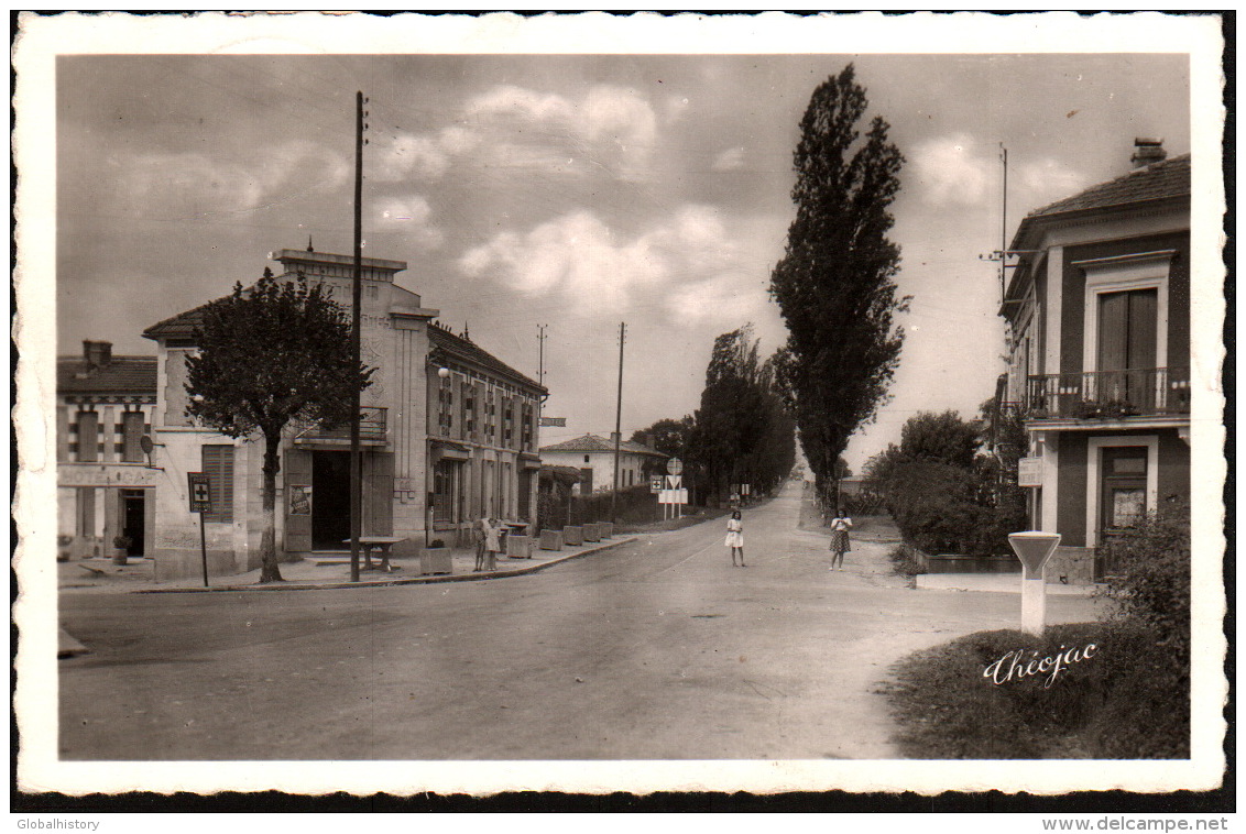 DC1616 - LA GARDE - CARREFOUR DES ROUTES DE BORDEAUX ET MONTGUYON - Other & Unclassified