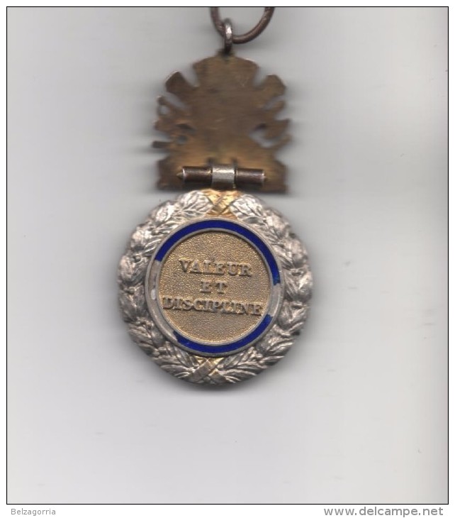 MEDAILLE à BASCULE De 1870 -  VALEUR ET DISCIPLINE, VOIR SCAN - Before 1871