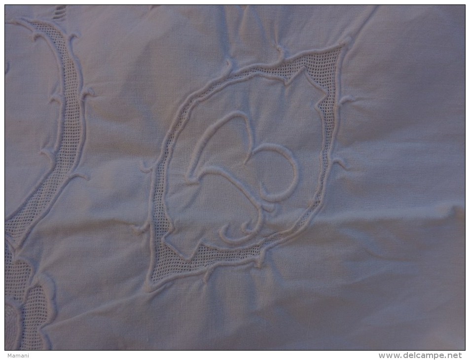 Taie D'oreiller Monogramme B     67x67cm - Bed Sheets