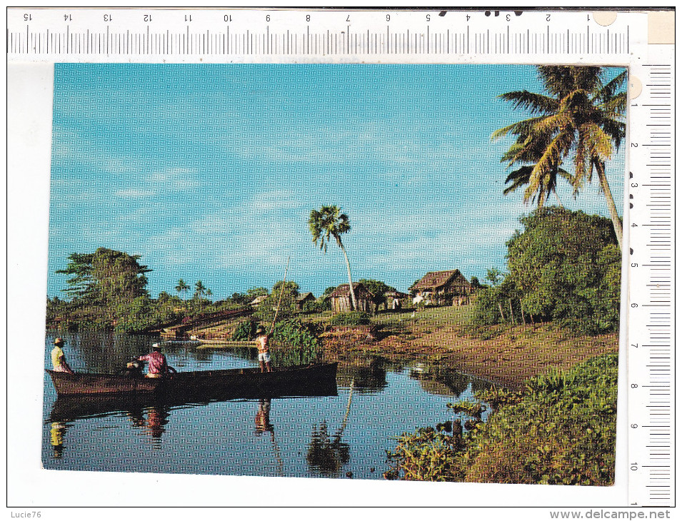 MADAGASCAR   -   Côté  Est    -   Canal  De   Pangalana - Madagascar