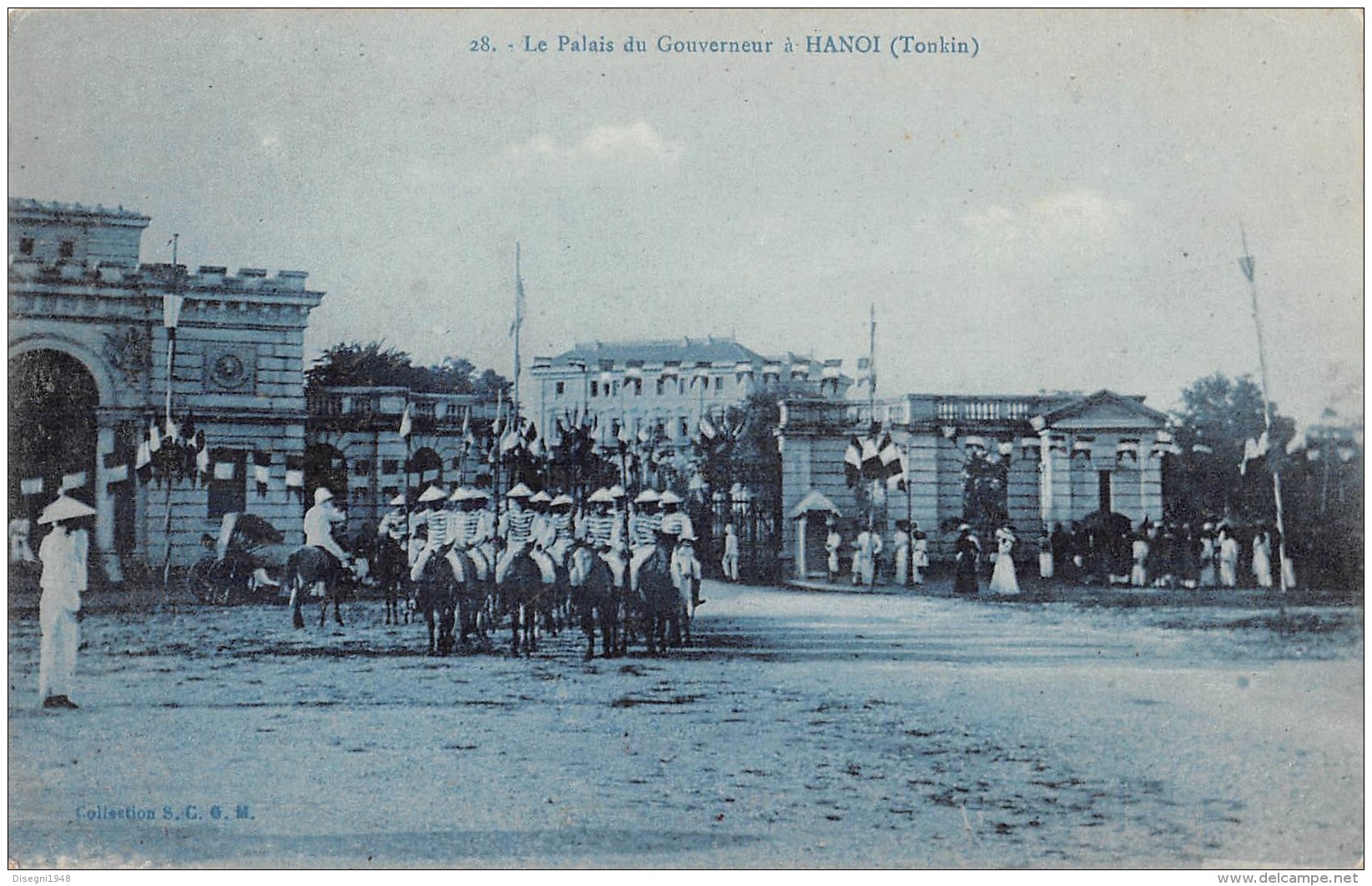 05674 "VIET NAM - LA PALAIS DU GOVERNEUR A' HANOI" ANIMATA, CAVALIERI MILITARI. CART. POST. ORIG. NON SPEDITA. - Vietnam