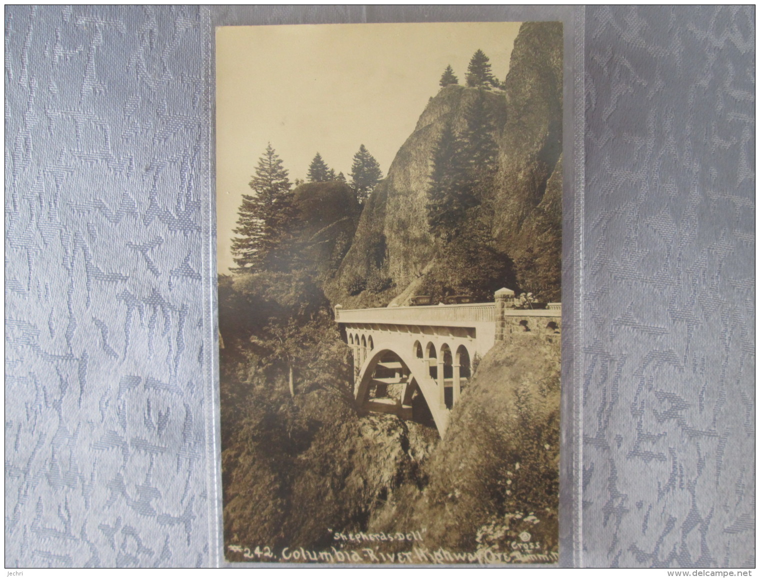 COLUMBIA RIVER HIGHWAY ORE . UN PONT  . CARTE PHOTO - Autres & Non Classés