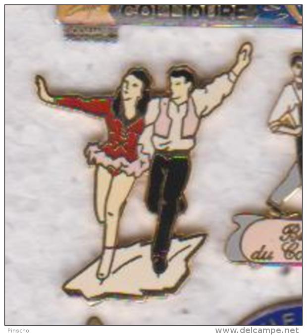 Pin's PATINAGE ARTISTIQUE COUPLE SIGNE ALPES TROPHES - Patinage Artistique