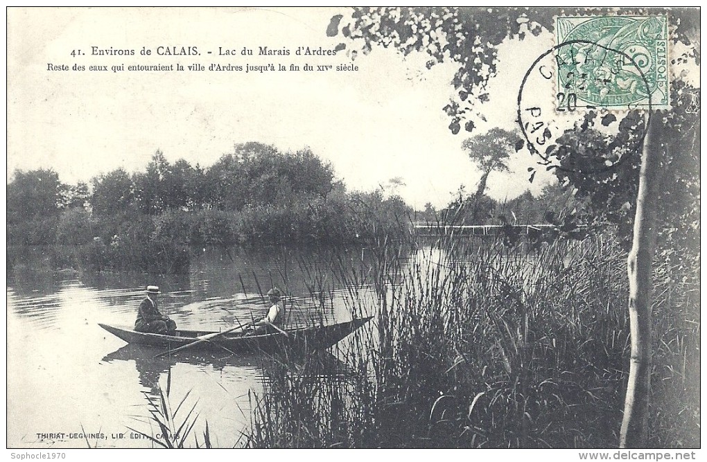 PAS DE CALAIS - 62 - 06 - 2016 - ARDRES -Lac Du Marais Avec Barques - Ardres