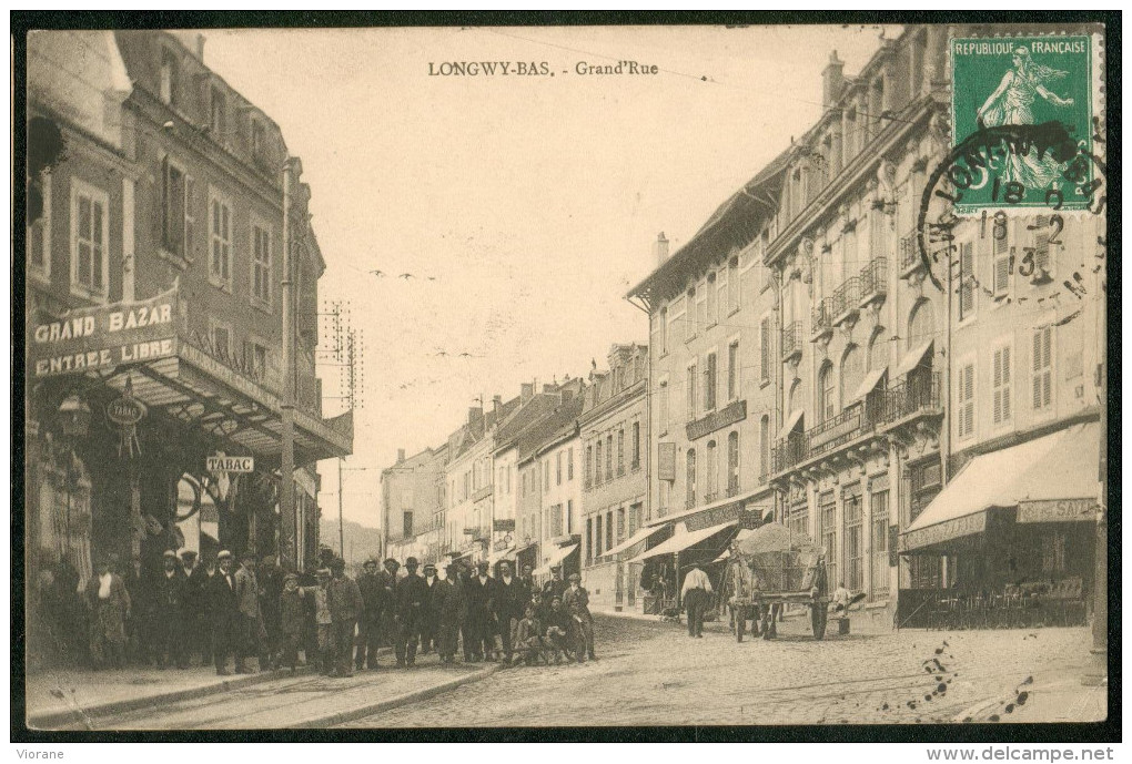 Longwy-Bas -  Grand'Rue  (foule Devant Le Grand Bazar - Longwy