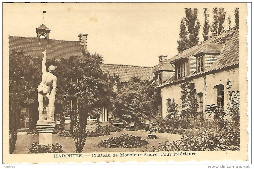 HARCHIES : Chateau De Monsieur André. Cour Intérieure - Editeur C. Marlot, Harchies - Bernissart