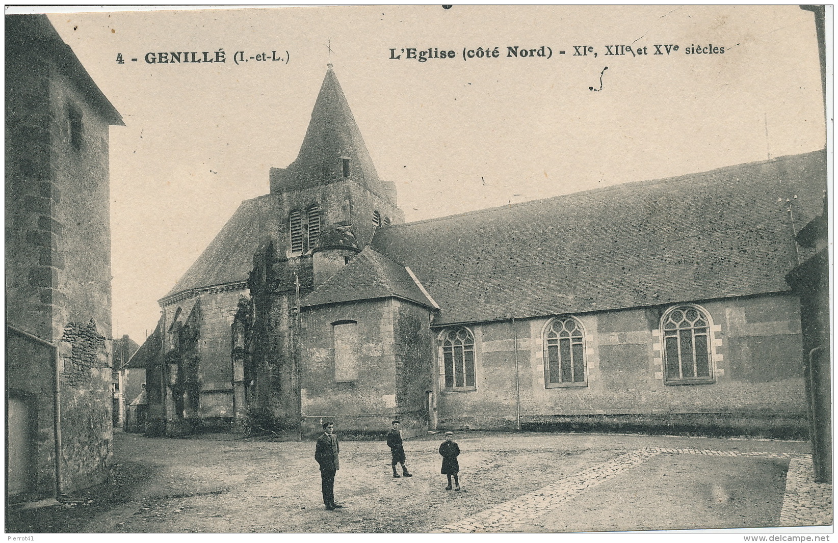 GENILLÉ - L'Église (côté Nord ) - Genillé