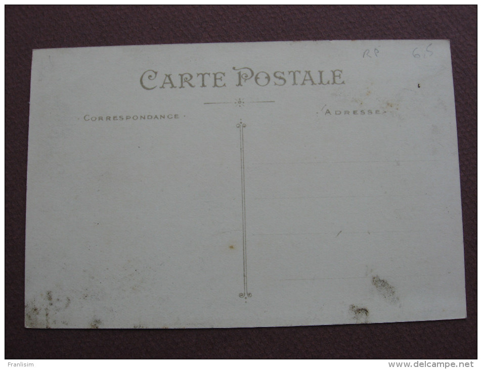 CPA 29 QUIMPER Place Terre Au Duc RARE PLAN Commerces GARNIER-BAILLY, SEIGNETTE, AU GASPILLAGE & CAVES ARMORICAINES ? - Quimper