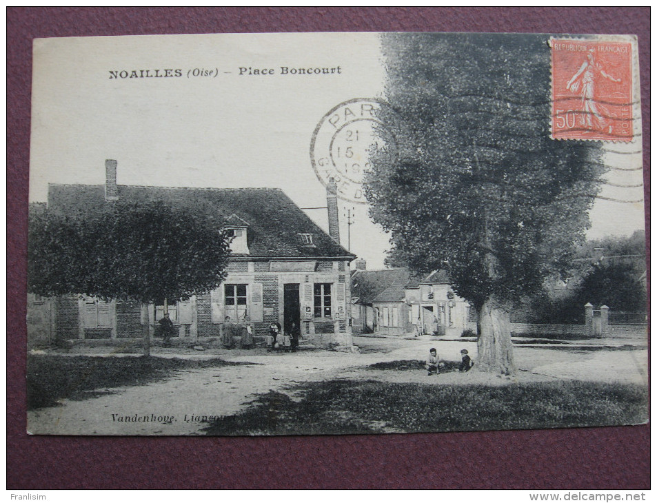 CPA 60 NOAILLES Place Boncourt 192? RARE PLAN ANIMEE - Noailles