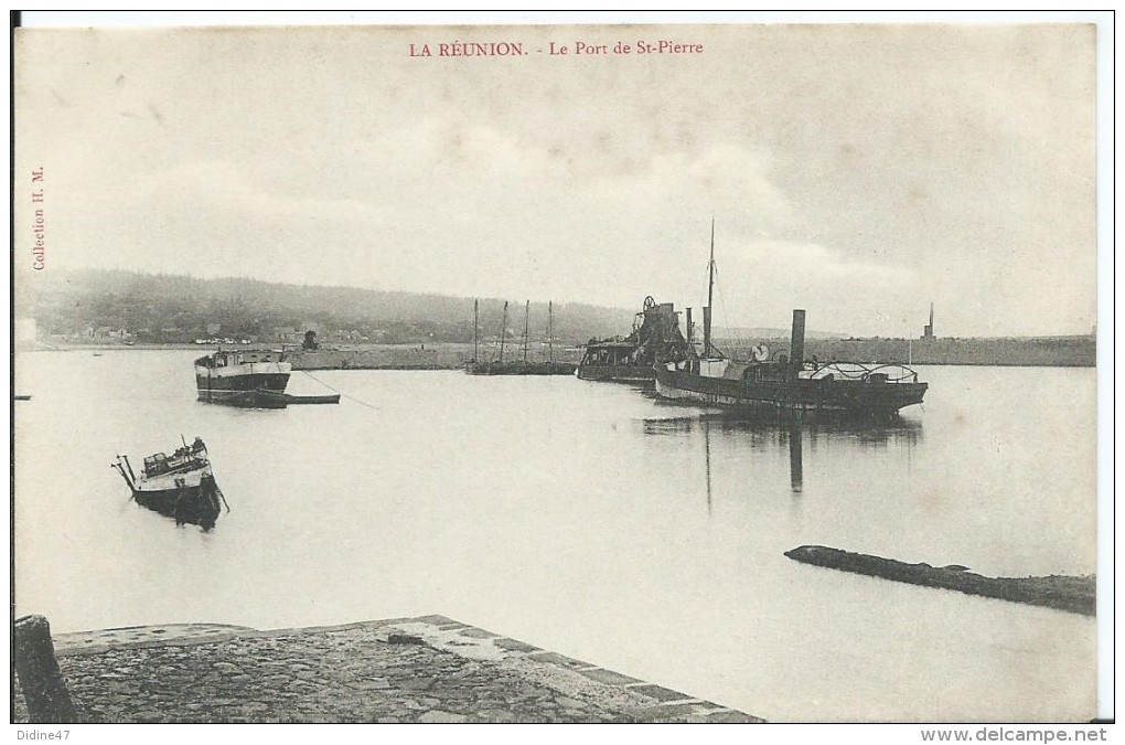 LA REUNION - Le Port De SAINT PIERRE(carte Neuve Dos Blanc Simple) - Saint Pierre