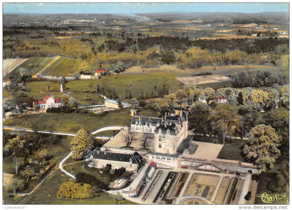 16-ENVIRONS DE BARBEZIEUX- VUE AERIENNE - Confolens