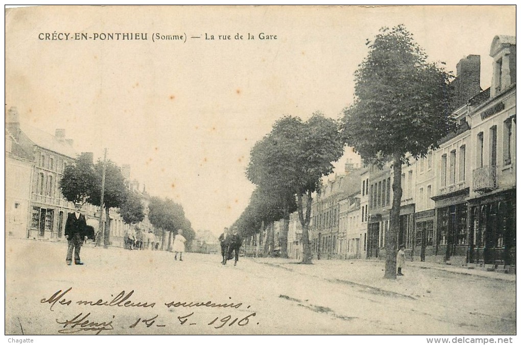 Cpa, Crecy En Ponthieu, La Rue De La Gare - Crecy En Ponthieu