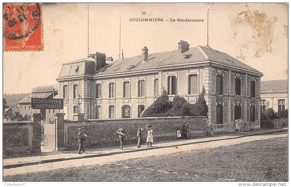 77- COULOMMIERS- LA GENDARMERIE - Coulommiers