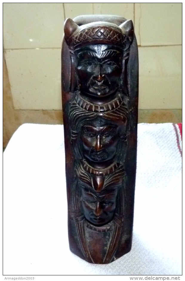 STATUE FIGURINE RESINE ? 3 TETES D'INDIENS TOTEM ETAT NEUF 25 Cm - Other & Unclassified