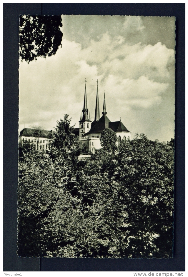 LUXEMBOURG  -  La Cathedrale  Unused Vintage Postcard - Luxemburg - Town