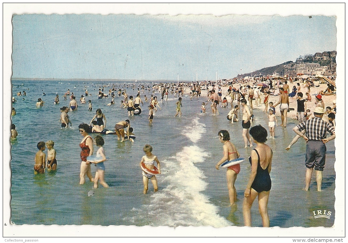 Cp, 14, Trouville, La Plage à L'heure Du Bain, Voyagée 1965 - Trouville