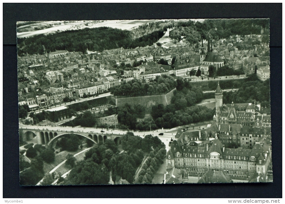 LUXEMBOURG  -  Aerial View  Unused Vintage Postcard - Luxemburg - Town