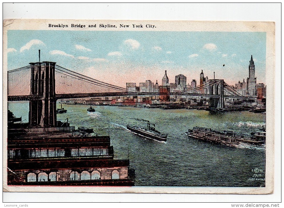 CPA.1922.Etats-Unis.New York City.Brooklyn Bridge And Skyline.animée Bateaux. - Ponts & Tunnels