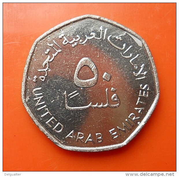 United Arab Emirates Coin To Identify - Emirats Arabes Unis