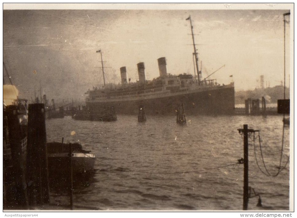 Photo Originale Navire Allemand - Paquebot Vapeur Le Cap Arcona De Grand Luxe En Octobre 1927 - - Schiffe