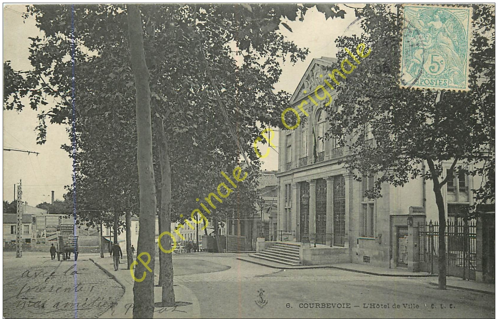 92. COURBEVOIE . Hotel De Ville . - Courbevoie