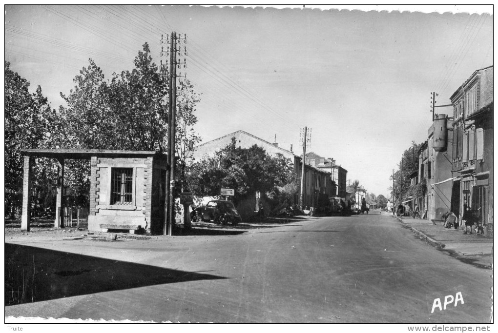 VILLEFRANCHE-D'ALBIGEOIS AVENUE D'ALBI - Villefranche D'Albigeois