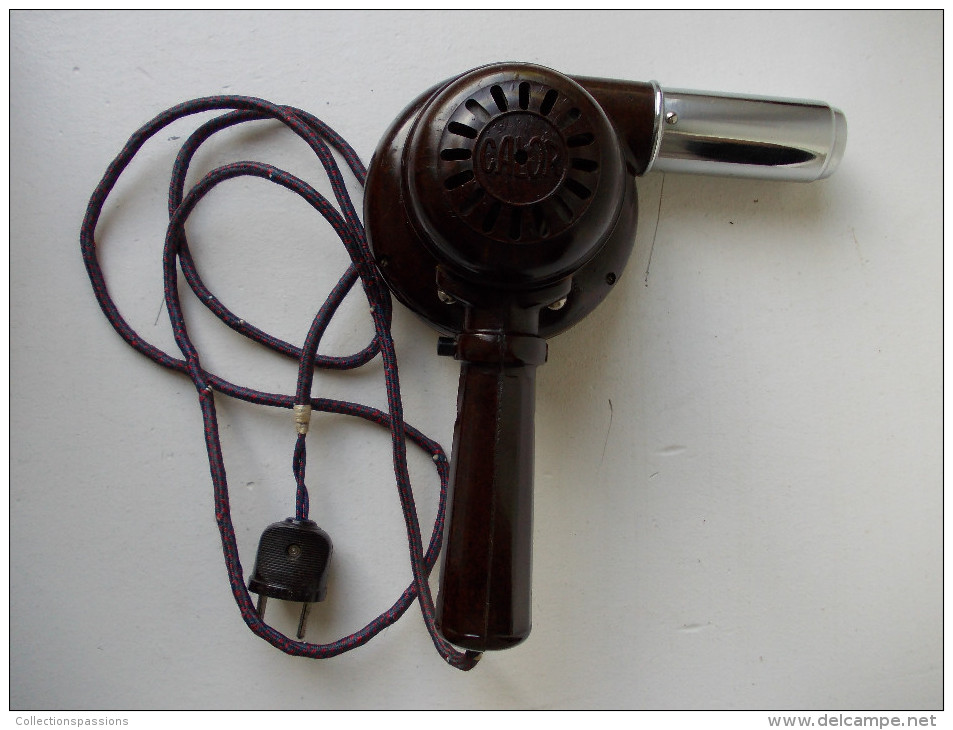 - Ancien Sèche Cheveux En Bakélite CALOR. En Parfait état De Fonctionnement - - Sèche-cheveux Anciens