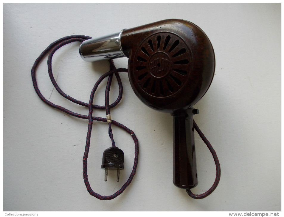 - Ancien Sèche Cheveux En Bakélite CALOR. En Parfait état De Fonctionnement - - Secadores De Pelo Ancianos